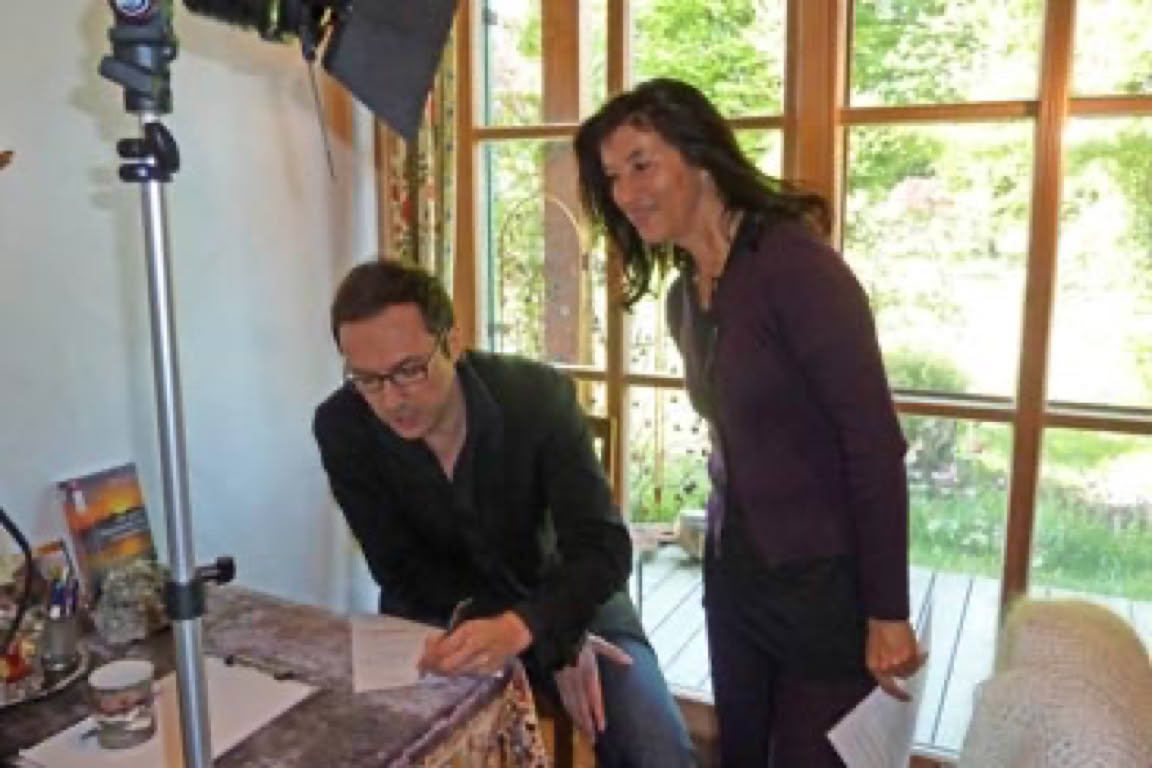 Dreharbeiten zum Portrait "WER WAR ICH IM VORLEBEN? Joe KUBESCH & Rückführungsexpertin Ursula DEMARMELS, 6/2011 Portrait "Wer war ich im Vorleben? über Ursula Demarmels für die Sendung kult:tour, Salzburg-Plus-Television (c) Univ.-Prof. Dr. Gerhard W. Hacker 